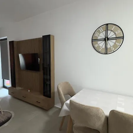 Holiday home Aria's Golem (Tirana)